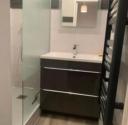 Appartement Refait à Neuf Bord De *